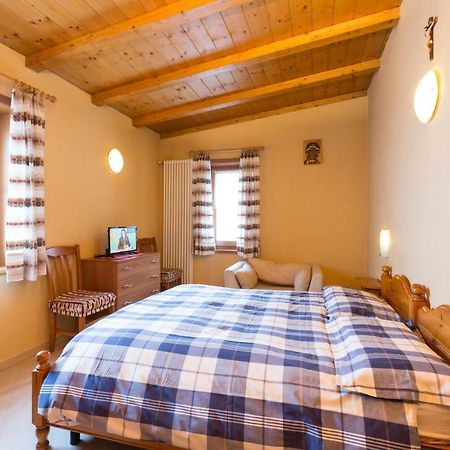 Ferienwohnung Baita Nicoletta Livigno Exterior foto